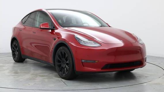 TESLA MODEL Y 2021 5YJYGDEE2MF111750 image